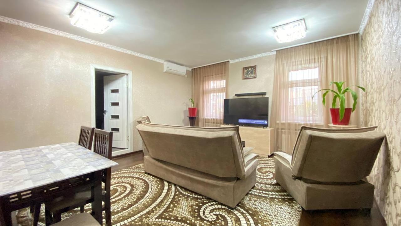 Hi-Tech Apartment In City Center Taszkent Zewnętrze zdjęcie