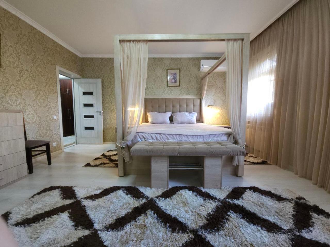 Hi-Tech Apartment In City Center Taszkent Zewnętrze zdjęcie